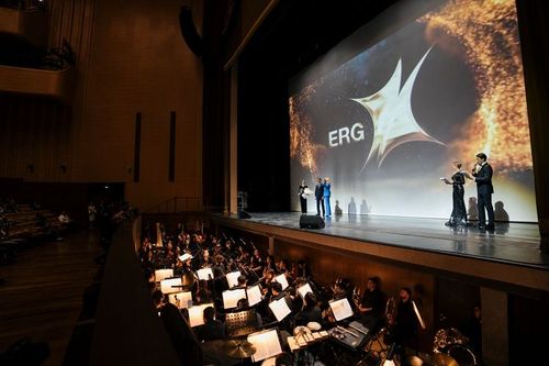 ЮБИЛЕЙНЫЙ «ЗОЛОТОЙ ГЕФЕСТ»: В ГОД РАБОЧИХ ПРОФЕССИЙ СТРАНА ЧЕСТВУЕТ ЛУЧШИХ СПЕЦИАЛИСТОВ ГОРНО-МЕТАЛЛУРГИЧЕСКОЙ ОТРАСЛИ